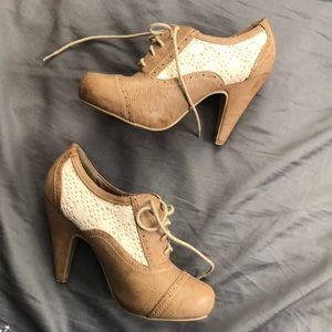 Hot tomato heels/booties